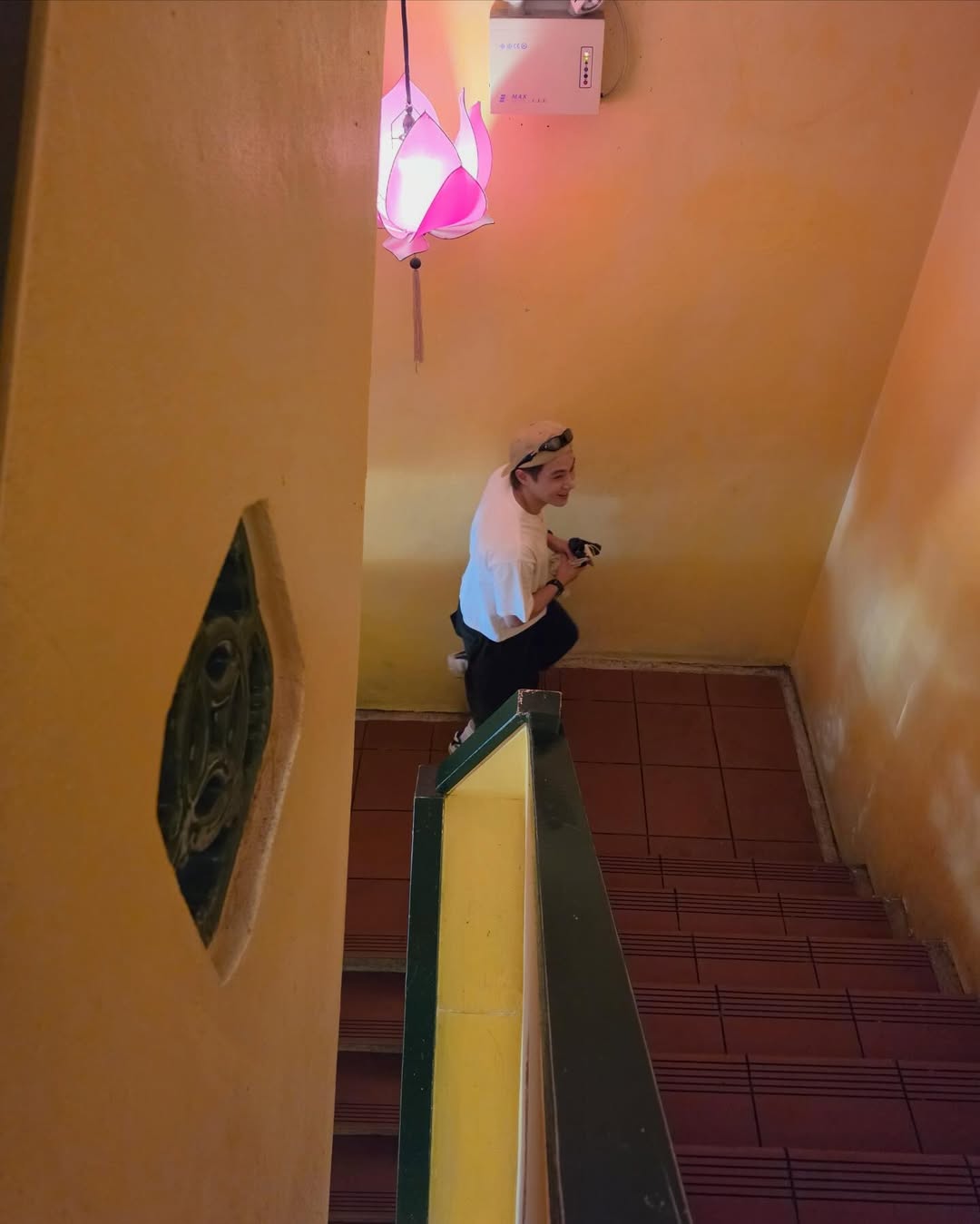 จูเนียร์ - กรวิชญ์ สูงกิจบูลย์