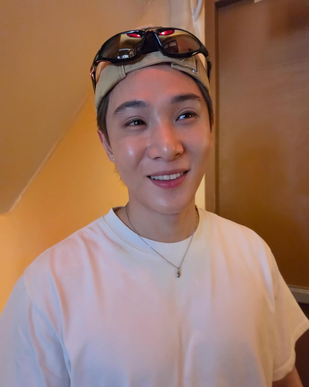 จูเนียร์ - กรวิชญ์ สูงกิจบูลย์