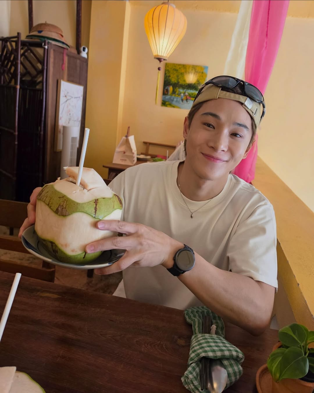 จูเนียร์ - กรวิชญ์ สูงกิจบูลย์