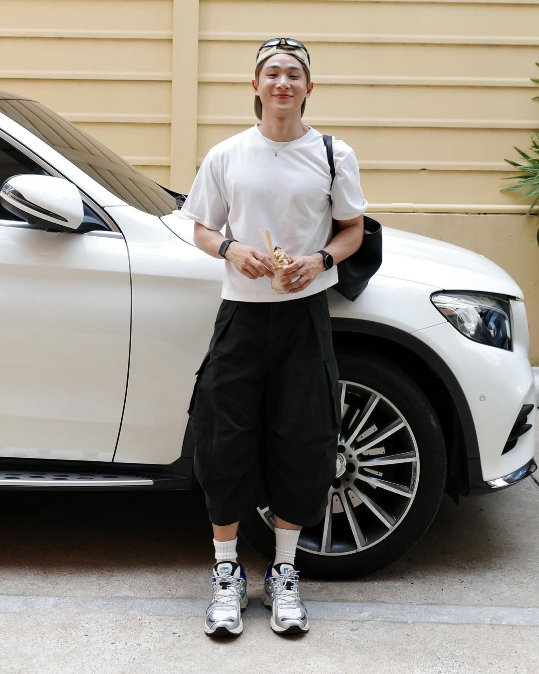 จูเนียร์ - กรวิชญ์ สูงกิจบูลย์