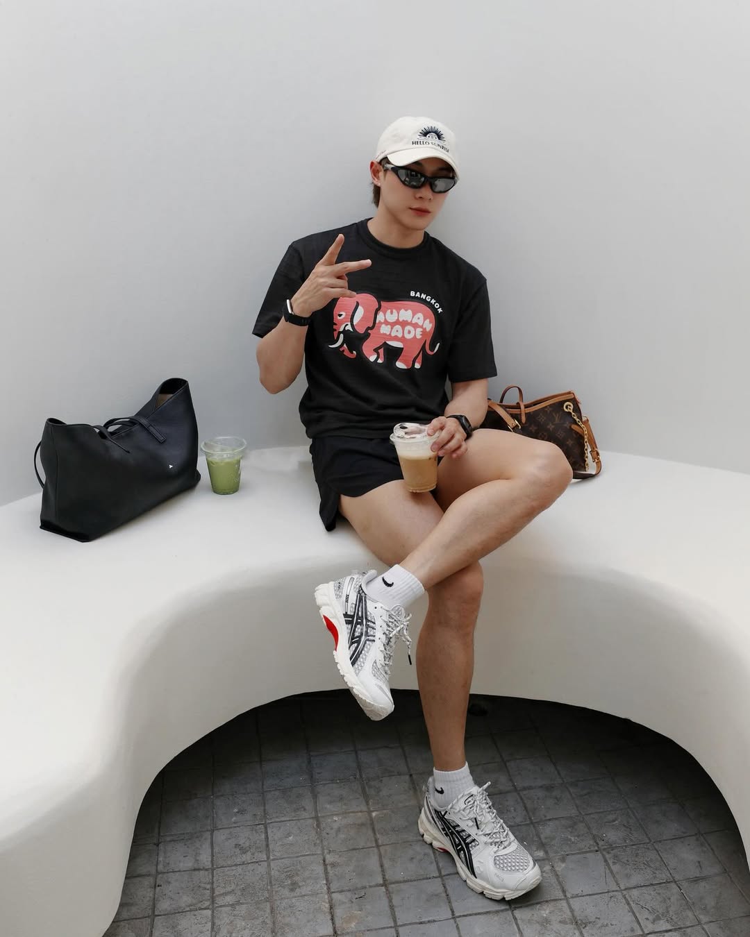 จูเนียร์ - กรวิชญ์ สูงกิจบูลย์