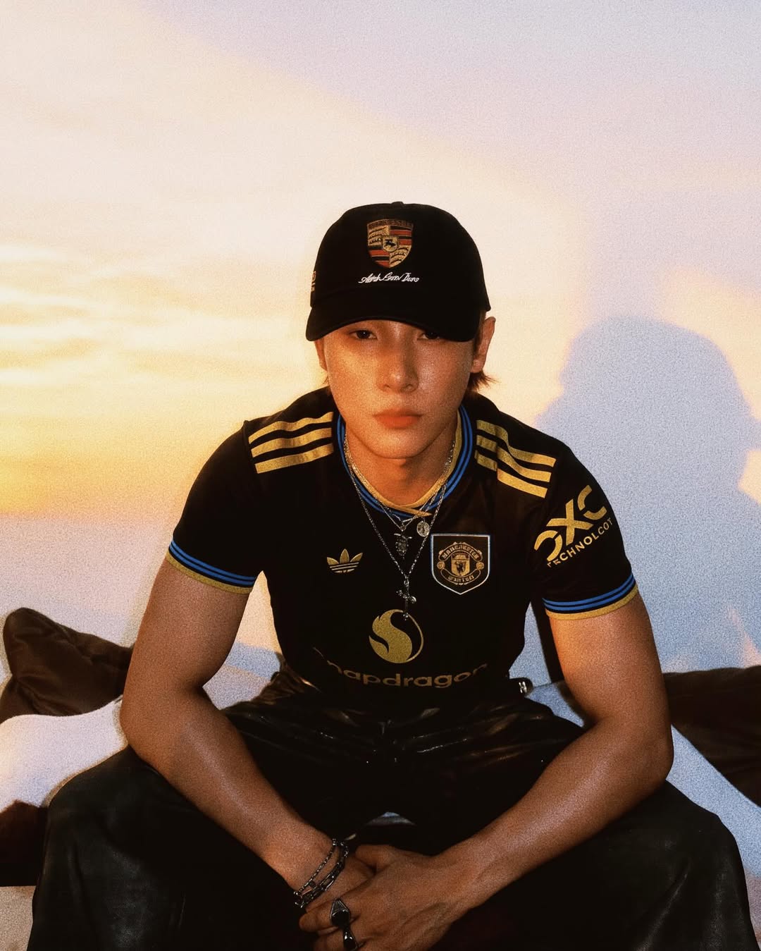 จูเนียร์ - กรวิชญ์ สูงกิจบูลย์