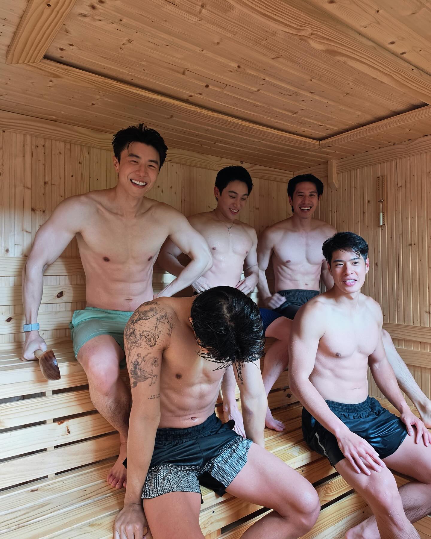 จูเนียร์ - กรวิชญ์ สูงกิจบูลย์