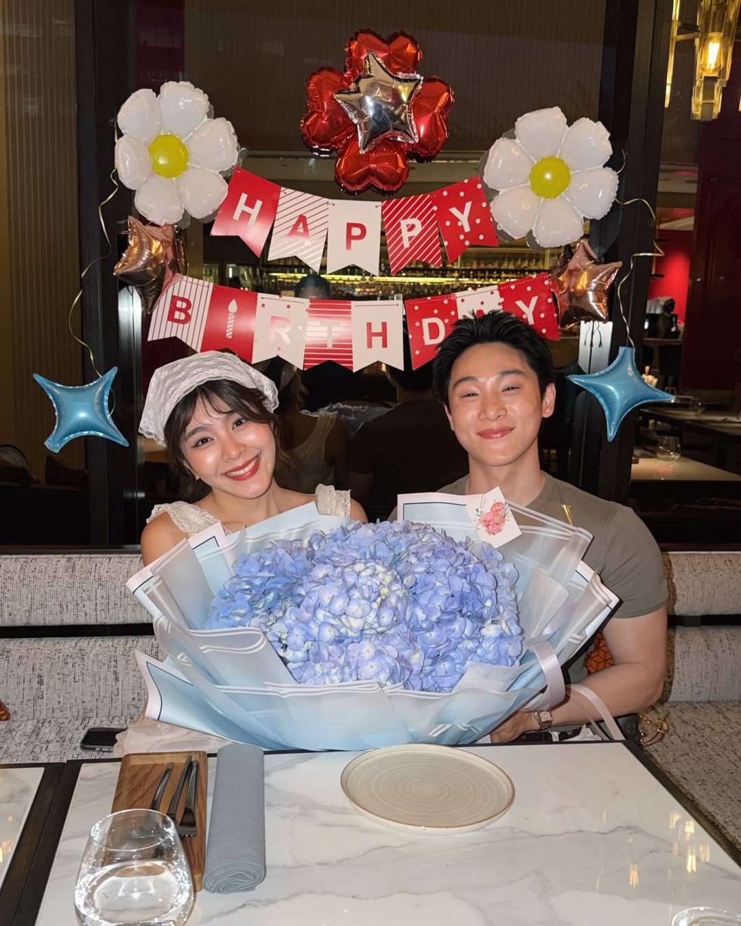 จูเนียร์ - กรวิชญ์ สูงกิจบูลย์