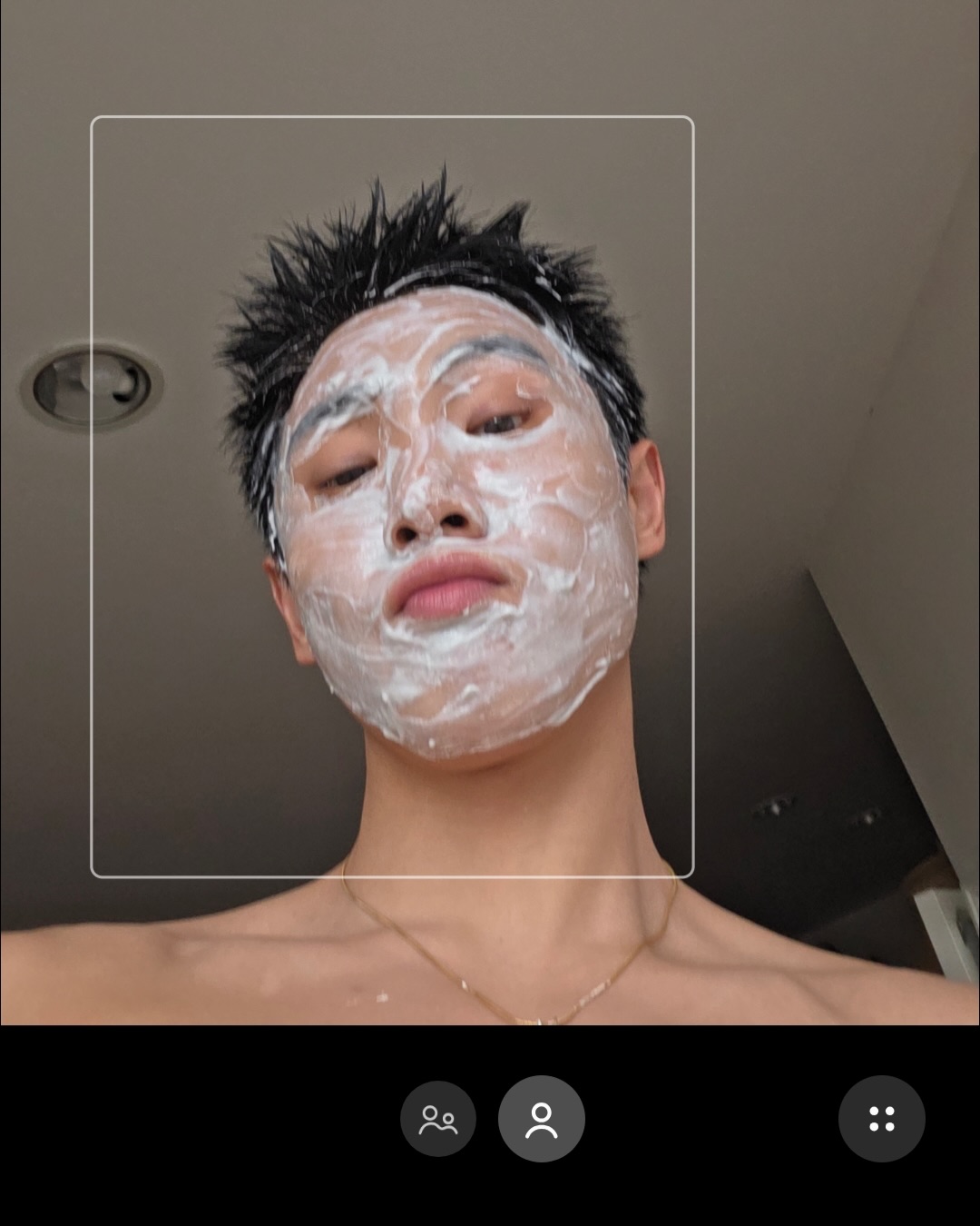 จูเนียร์ - กรวิชญ์ สูงกิจบูลย์