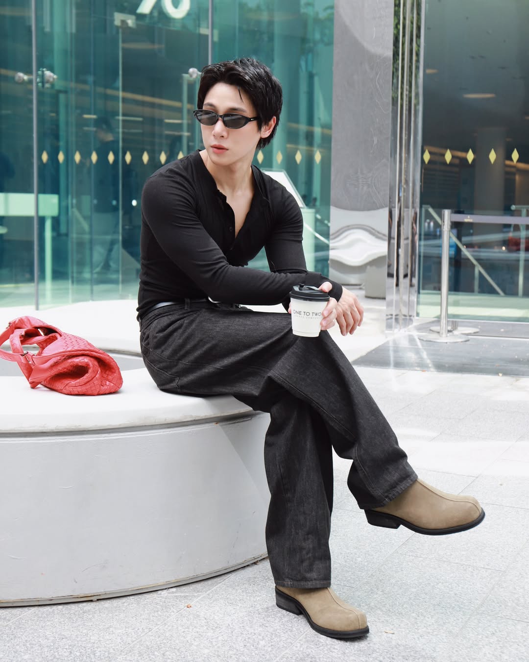 จูเนียร์ - กรวิชญ์ สูงกิจบูลย์