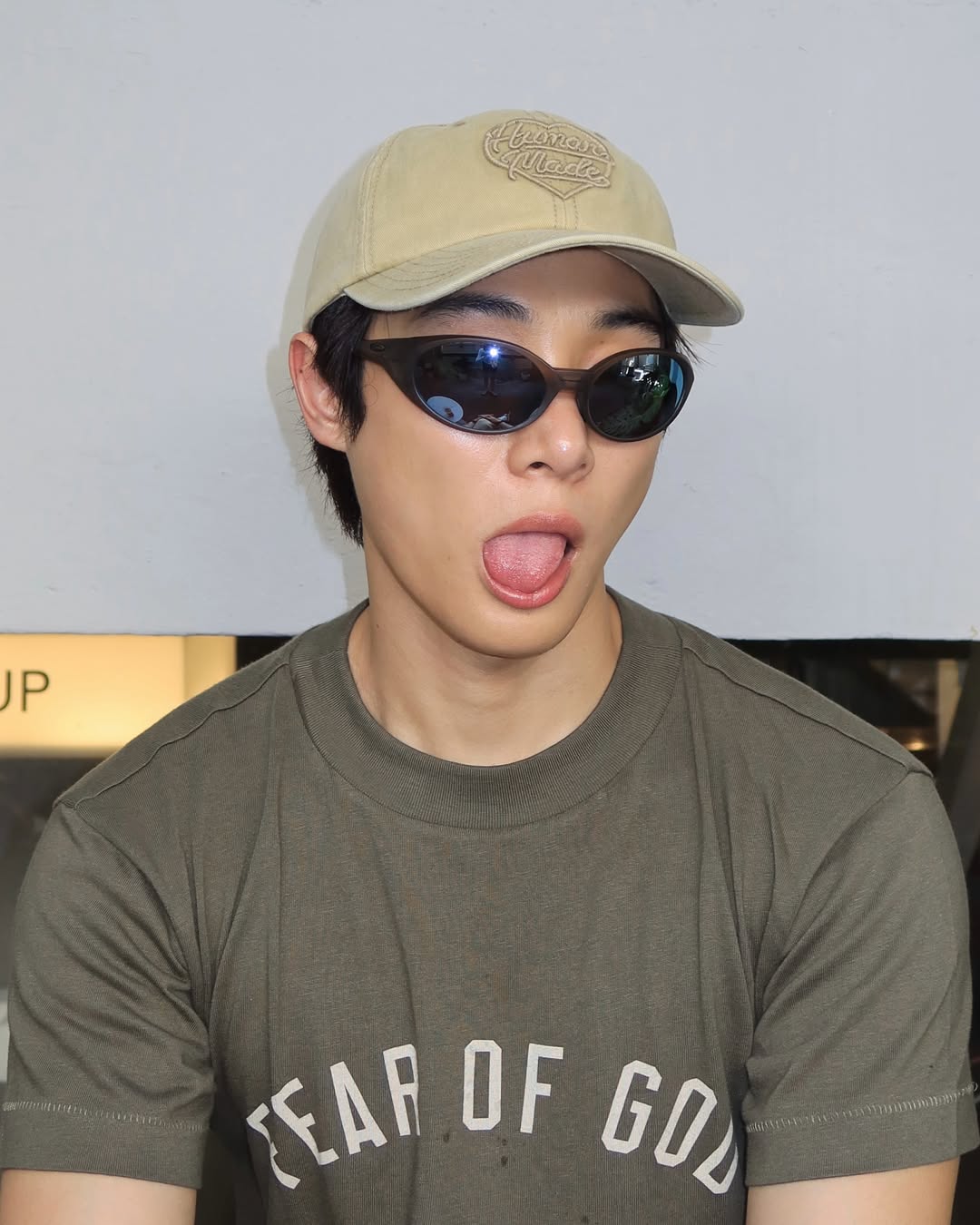 จูเนียร์ - กรวิชญ์ สูงกิจบูลย์