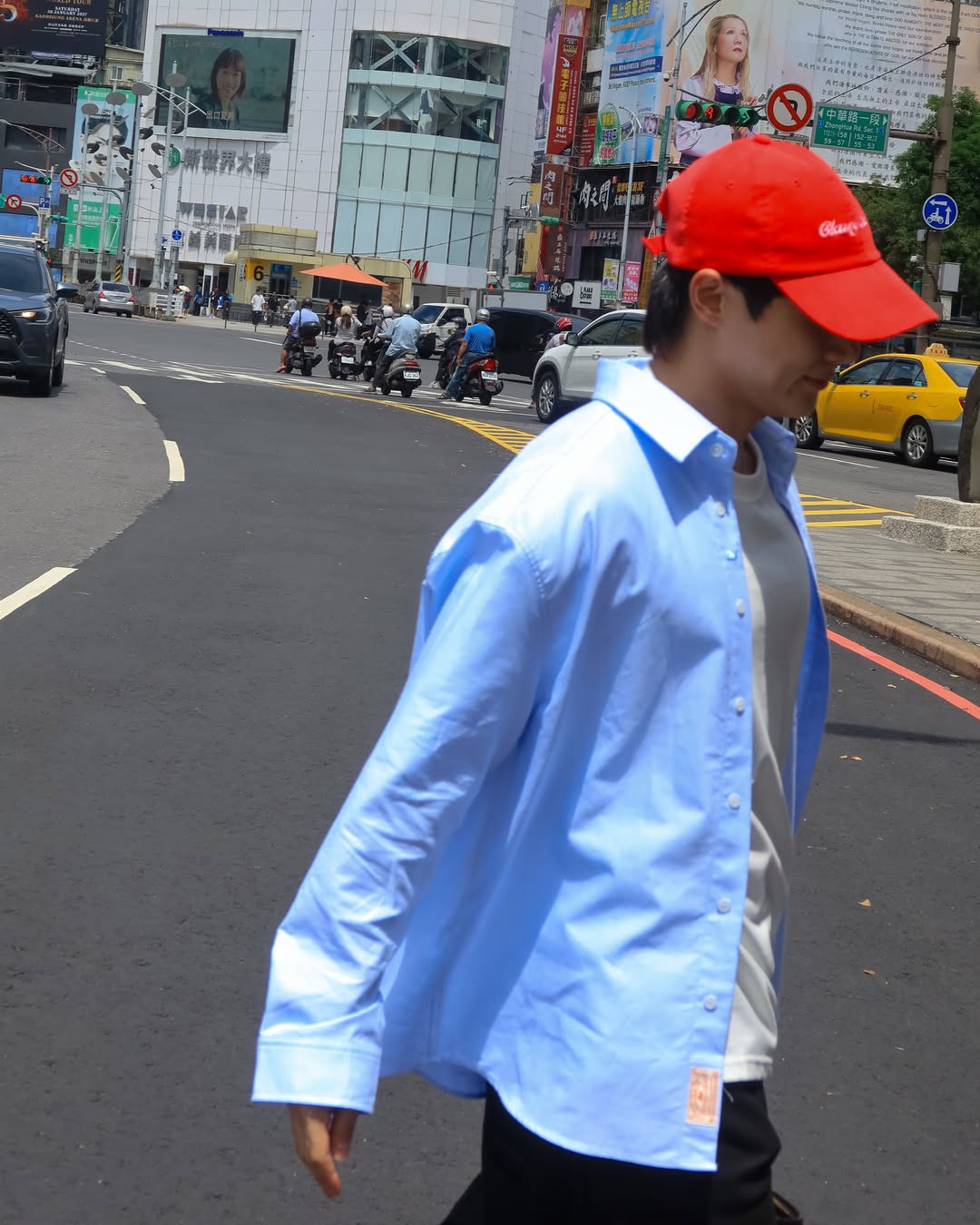 จูเนียร์ - กรวิชญ์ สูงกิจบูลย์