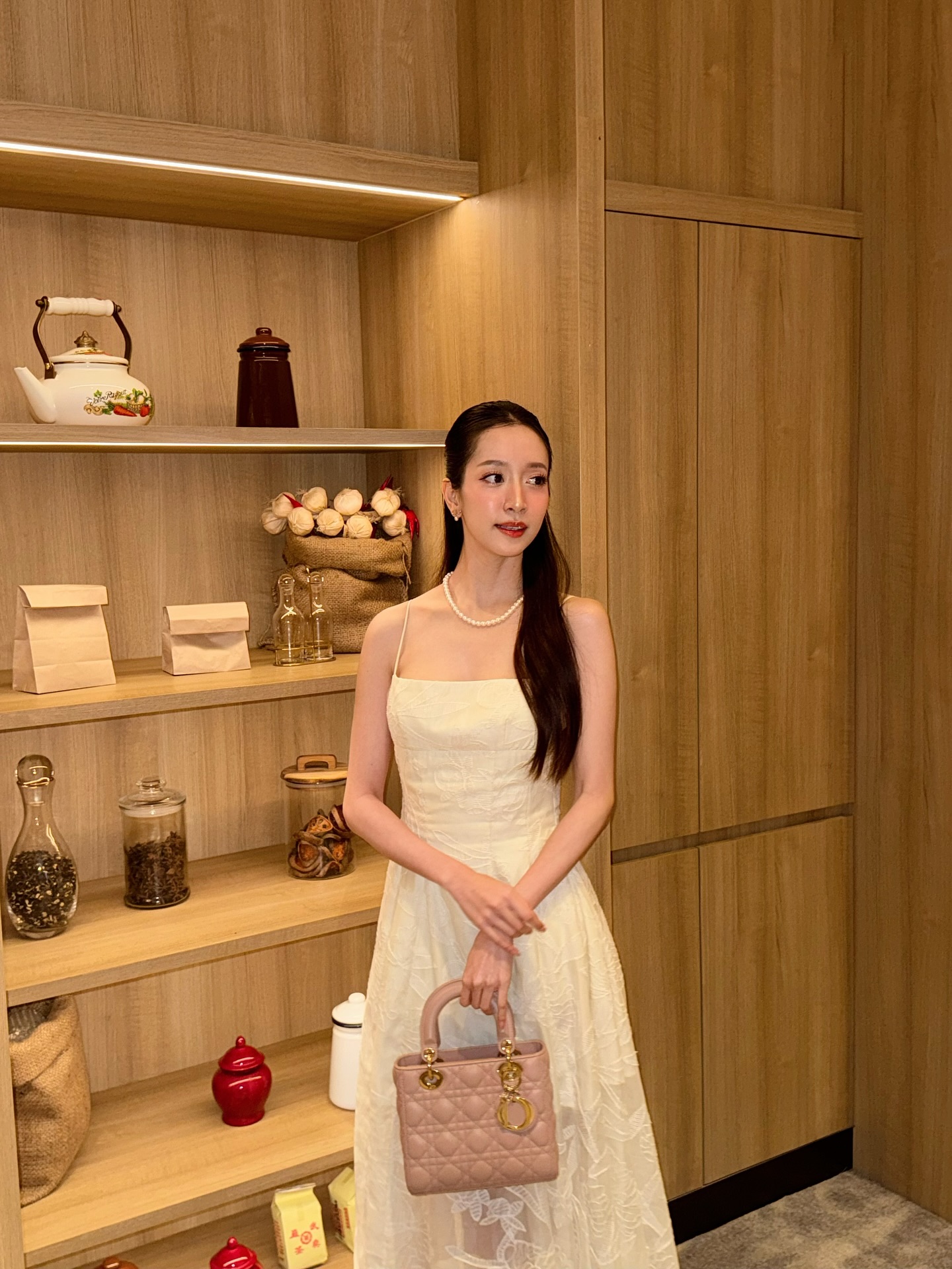 ชิงชิง - คริษฐา สังสะโอภาส