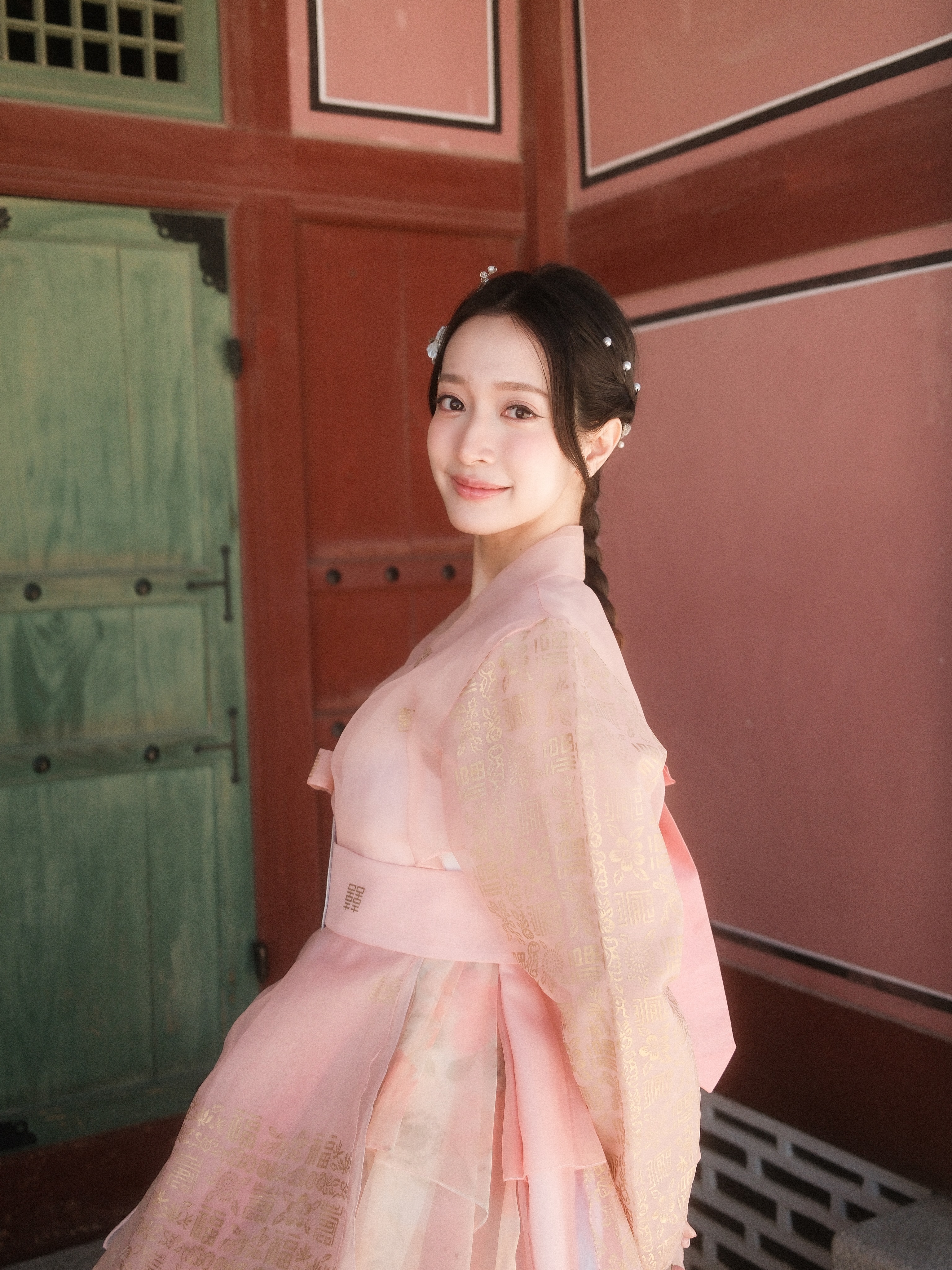 ชิงชิง - คริษฐา สังสะโอภาส