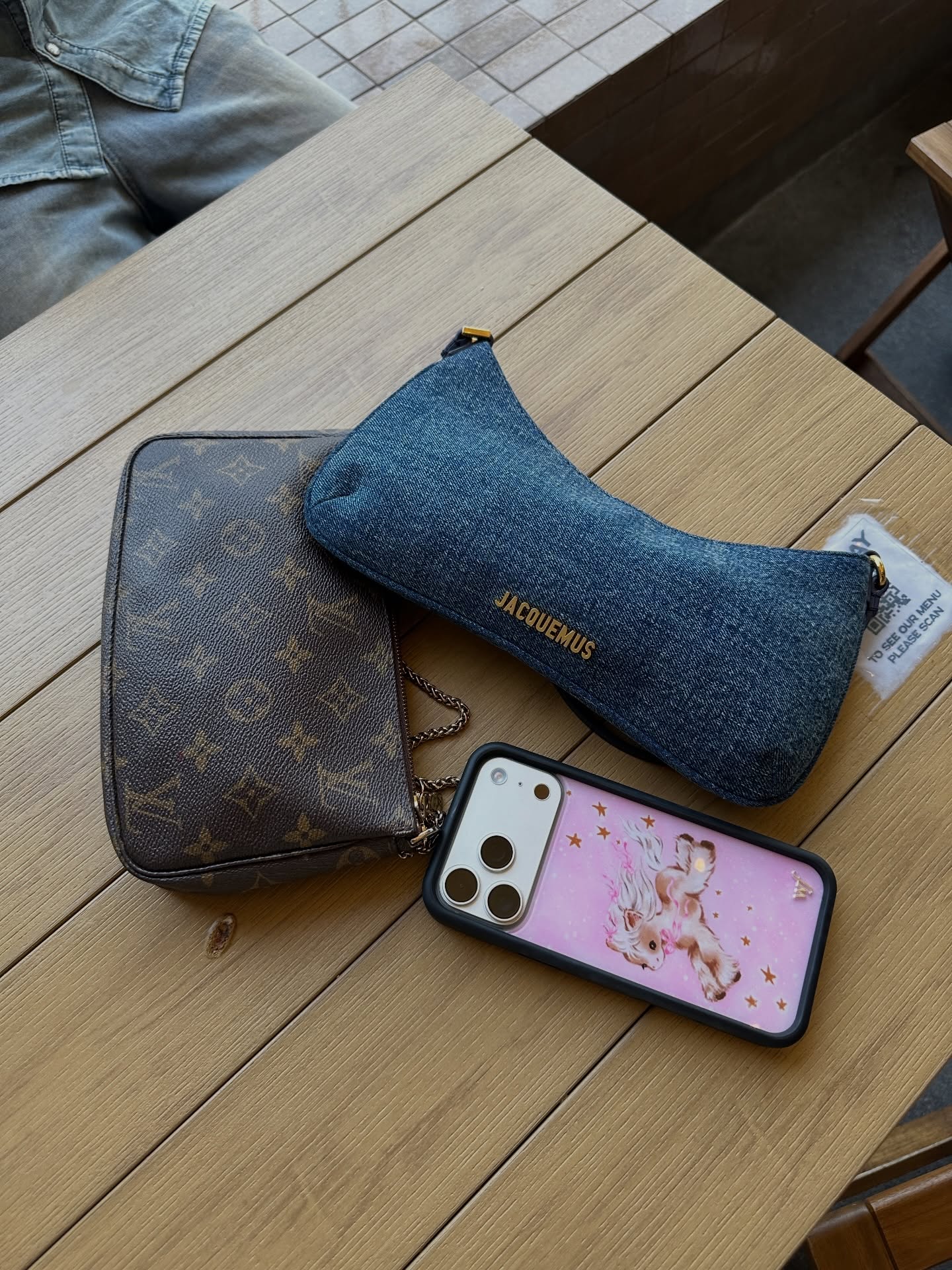 มิ้งค์ - ยูมิโกะ สุชิยะ