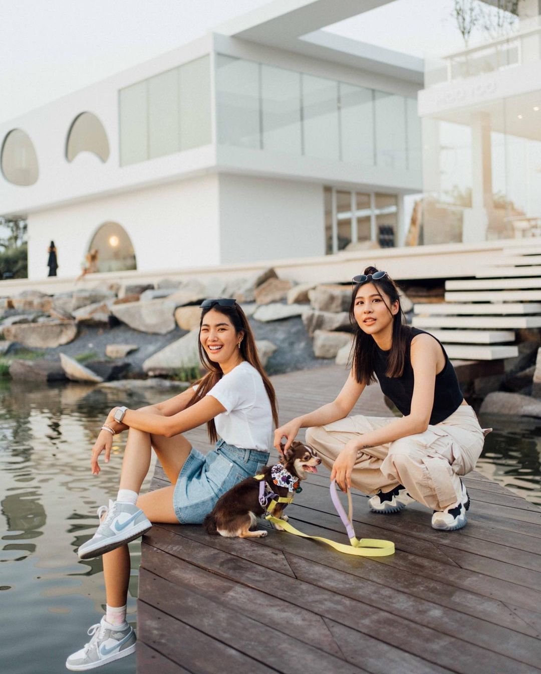 เอม - สาธิดา ปิ่นสินชัย