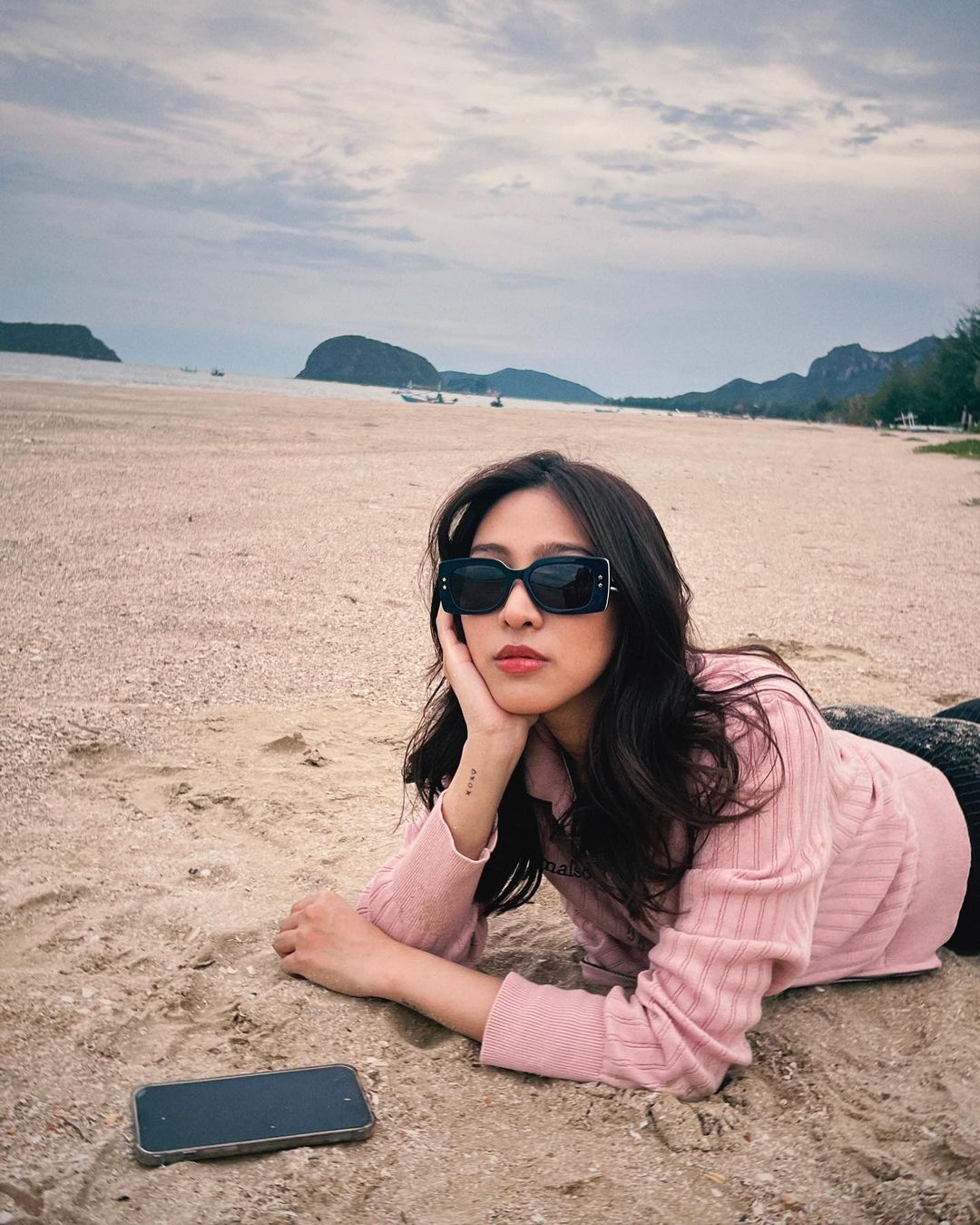 เอม - สาธิดา ปิ่นสินชัย