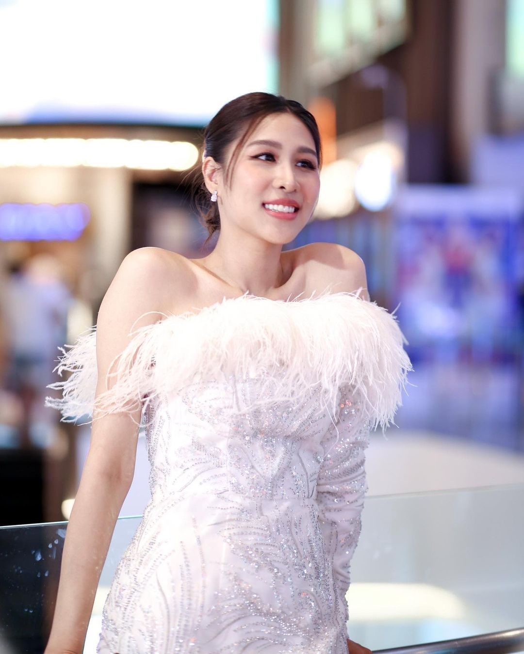 เอม - สาธิดา ปิ่นสินชัย