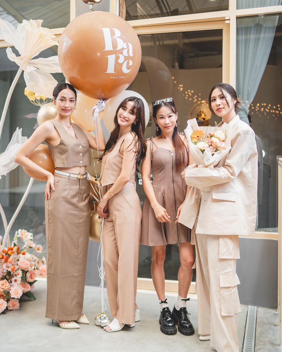 เอม - สาธิดา ปิ่นสินชัย