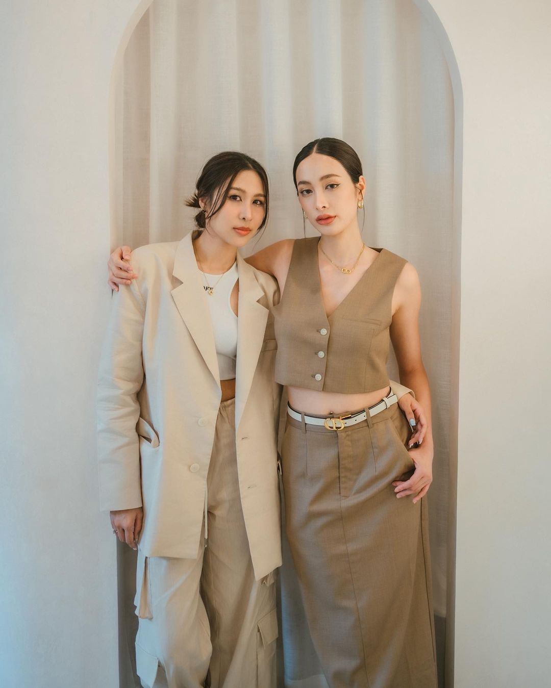 เอม - สาธิดา ปิ่นสินชัย