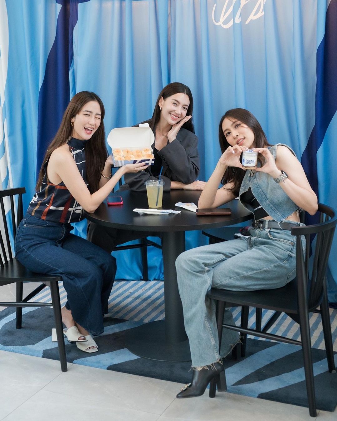 เอม - สาธิดา ปิ่นสินชัย