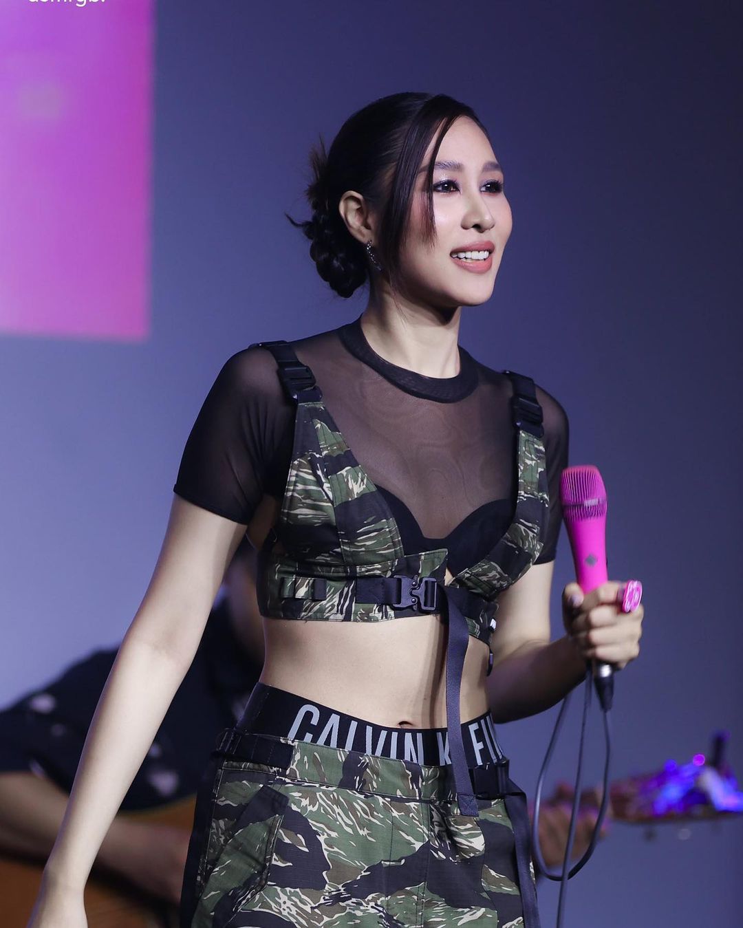 เอม - สาธิดา ปิ่นสินชัย