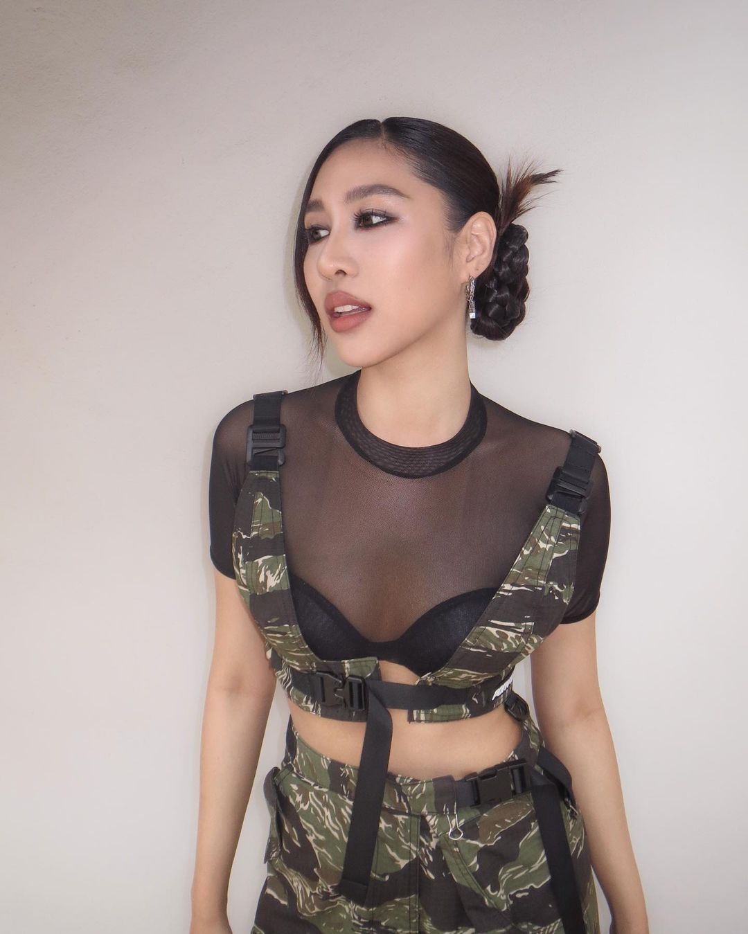 เอม - สาธิดา ปิ่นสินชัย