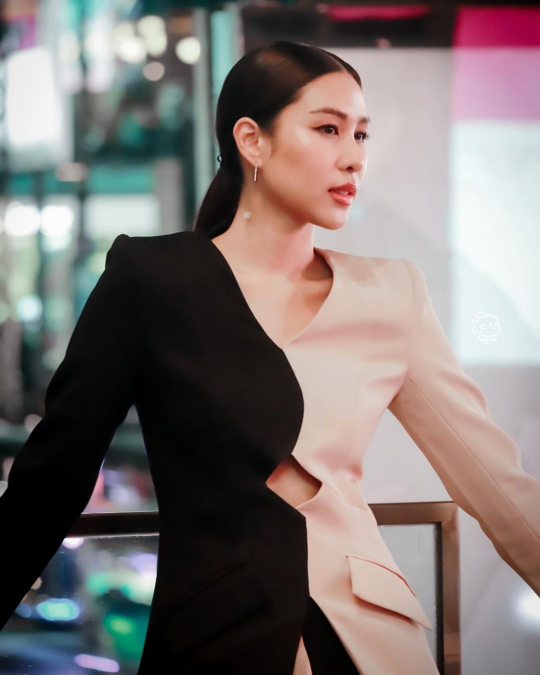 เอม - สาธิดา ปิ่นสินชัย