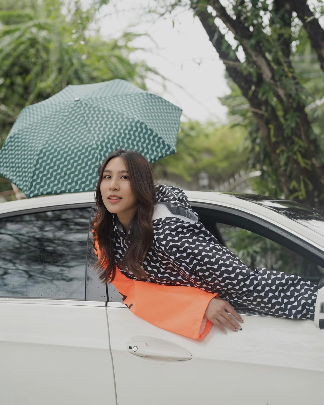 เอม - สาธิดา ปิ่นสินชัย