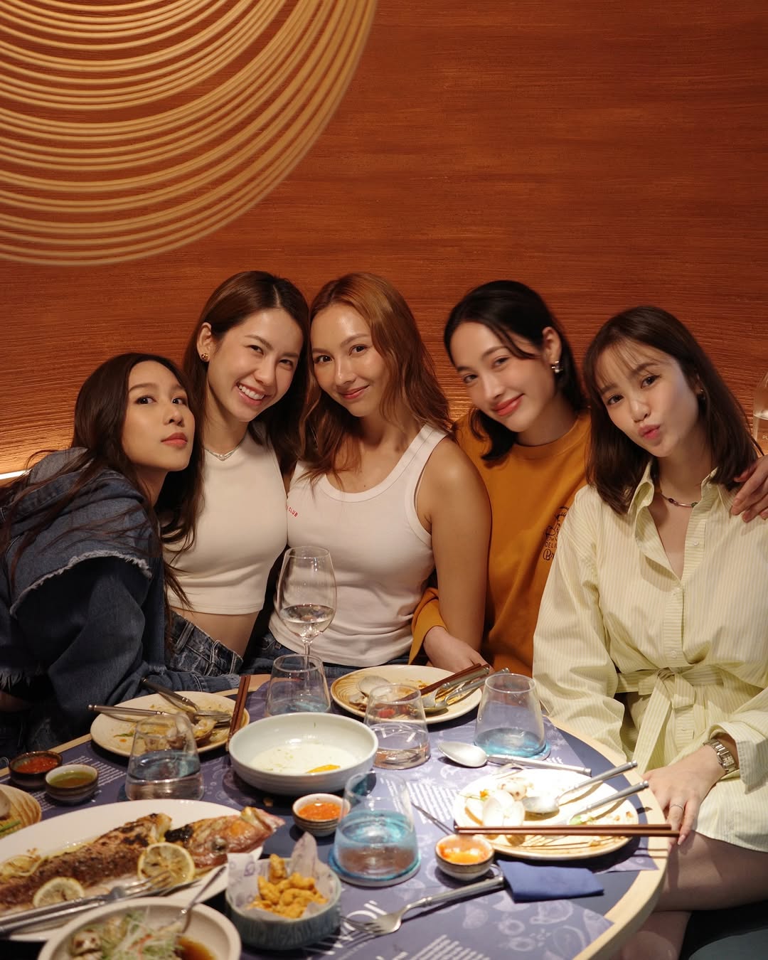 เอม - สาธิดา ปิ่นสินชัย