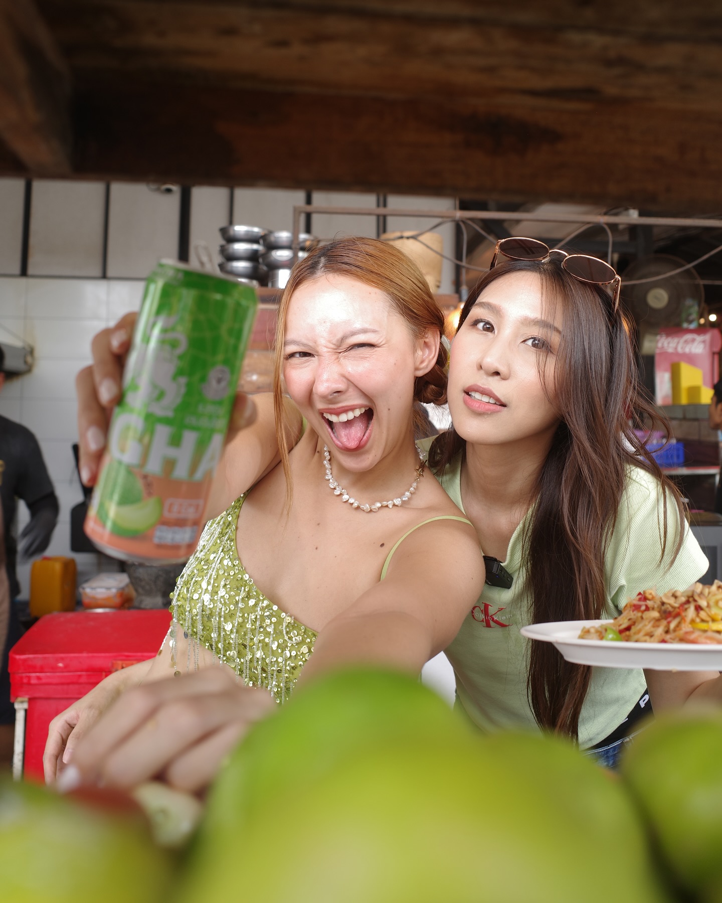 เอม - สาธิดา ปิ่นสินชัย