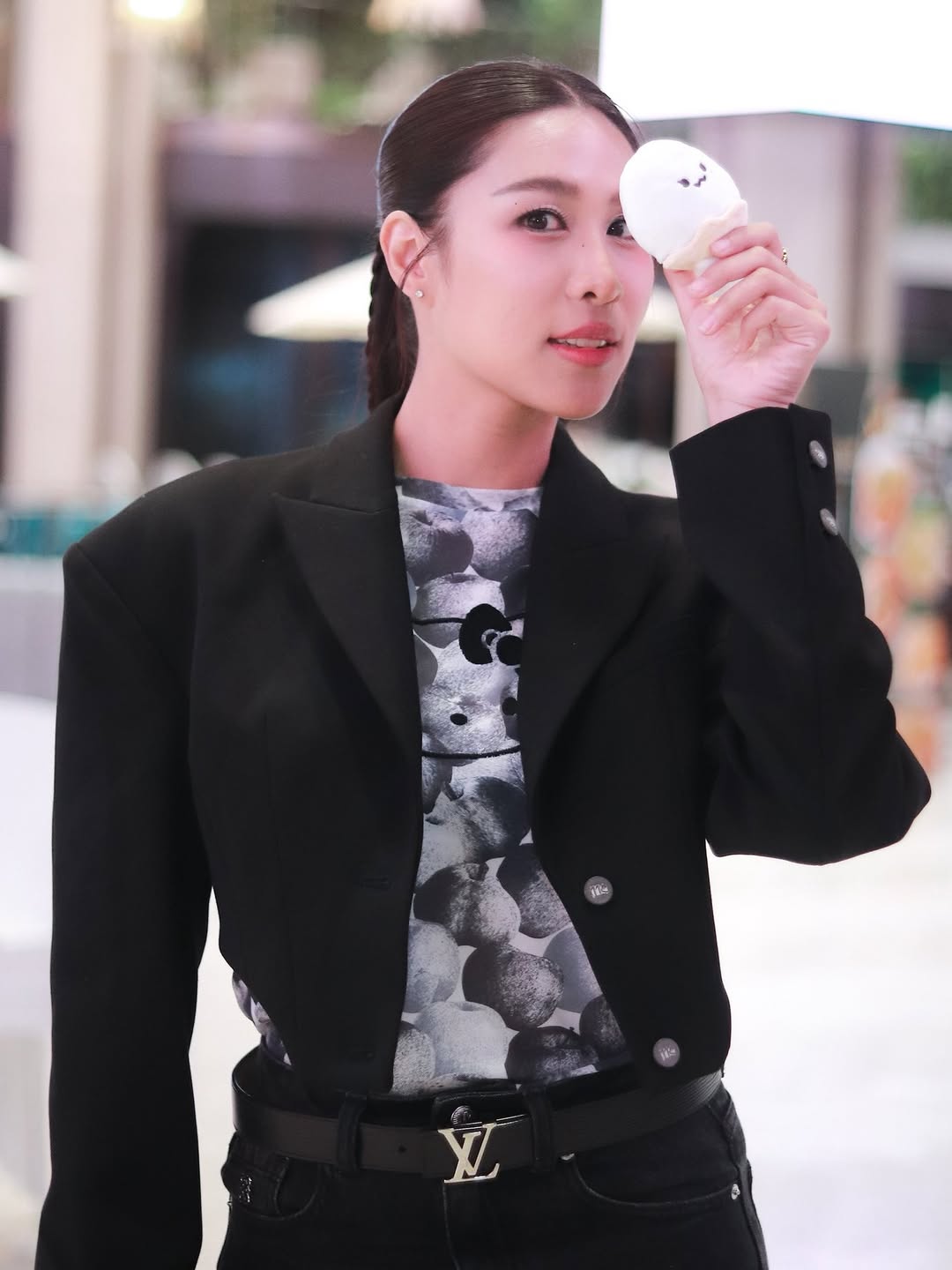 เอม - สาธิดา ปิ่นสินชัย