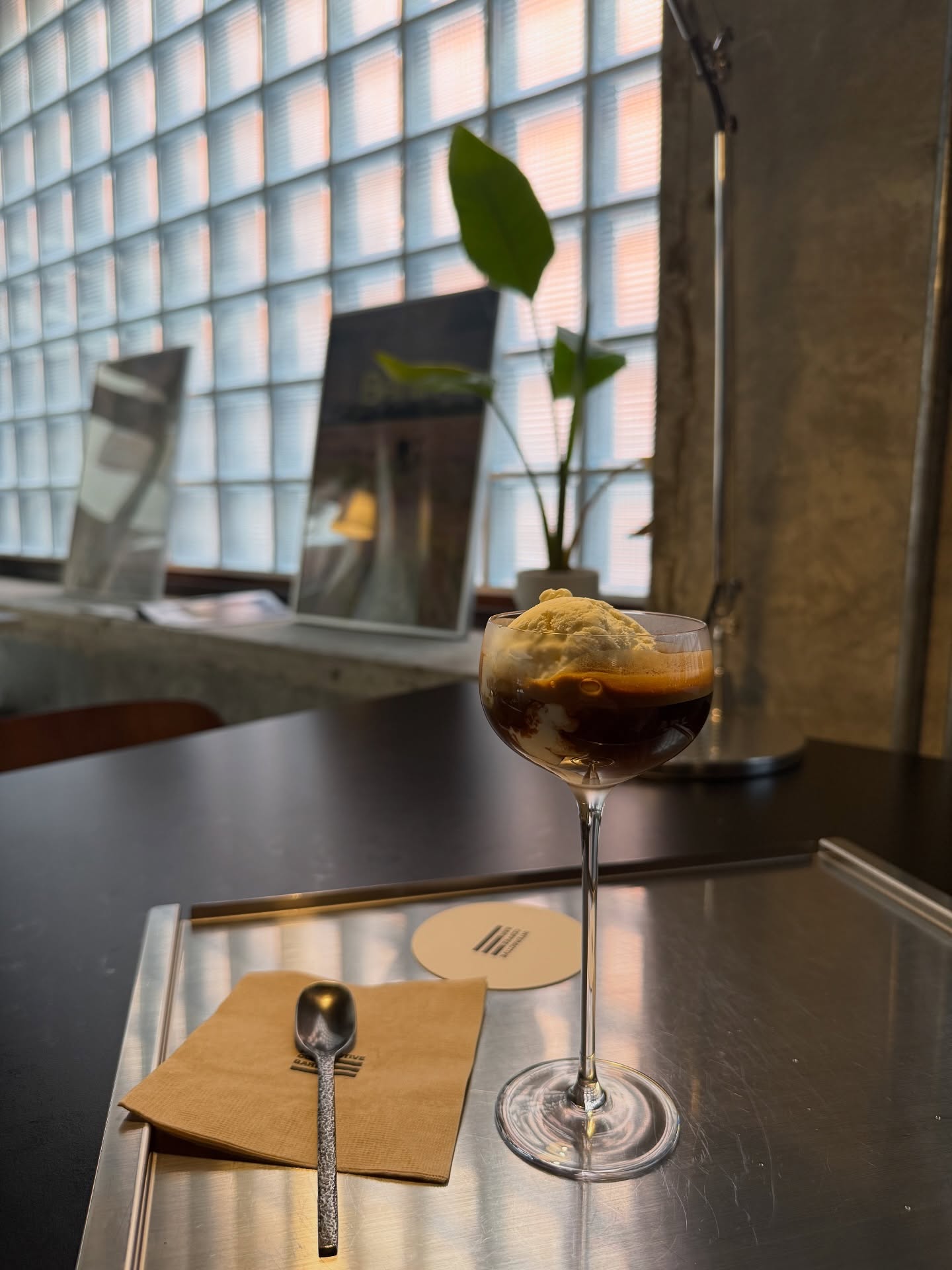 เอม - สาธิดา ปิ่นสินชัย