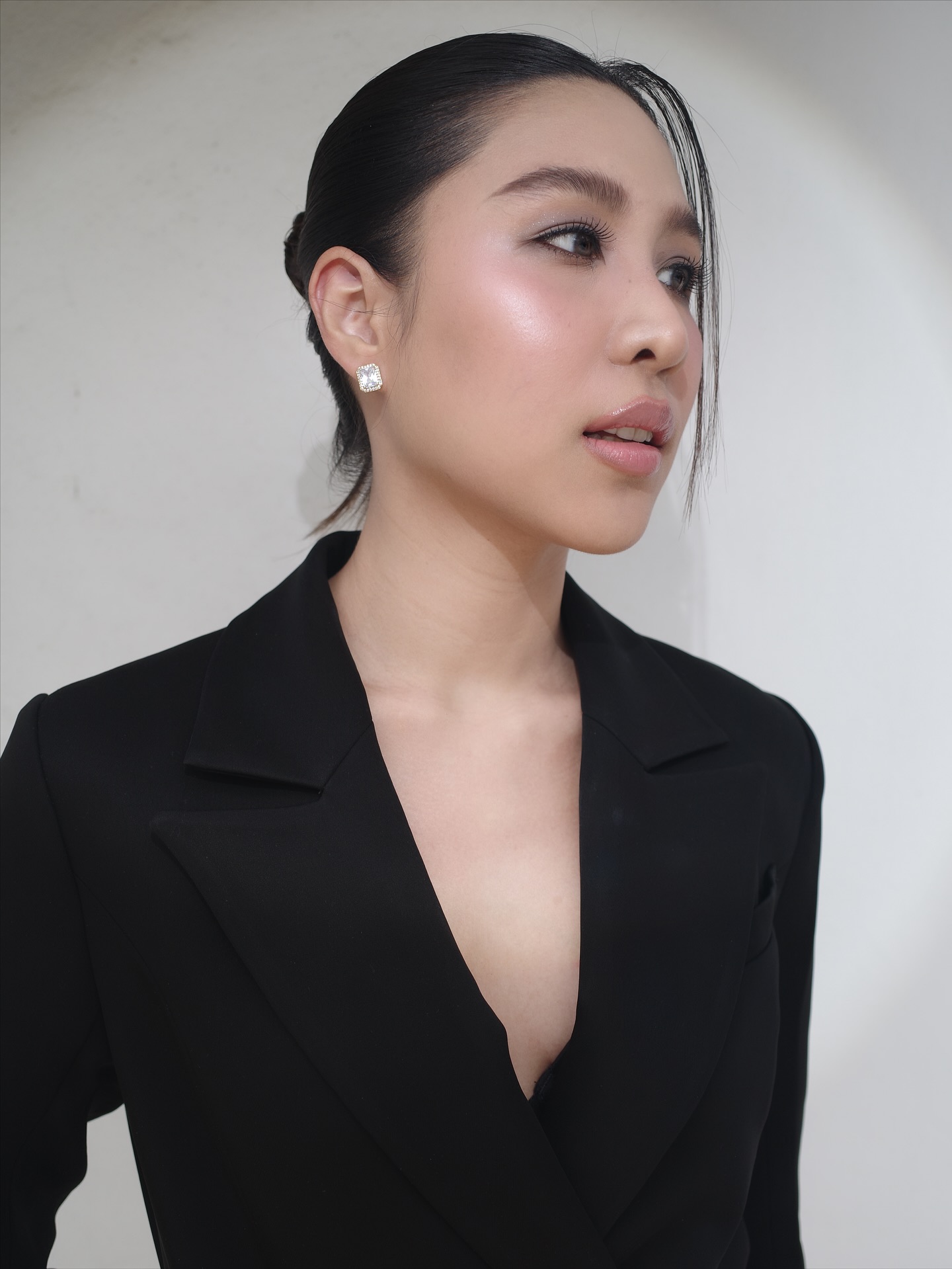 เอม - สาธิดา ปิ่นสินชัย