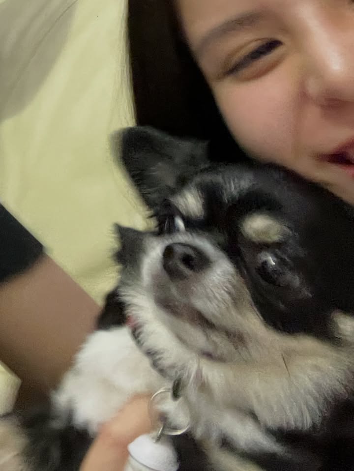 เอม - สาธิดา ปิ่นสินชัย