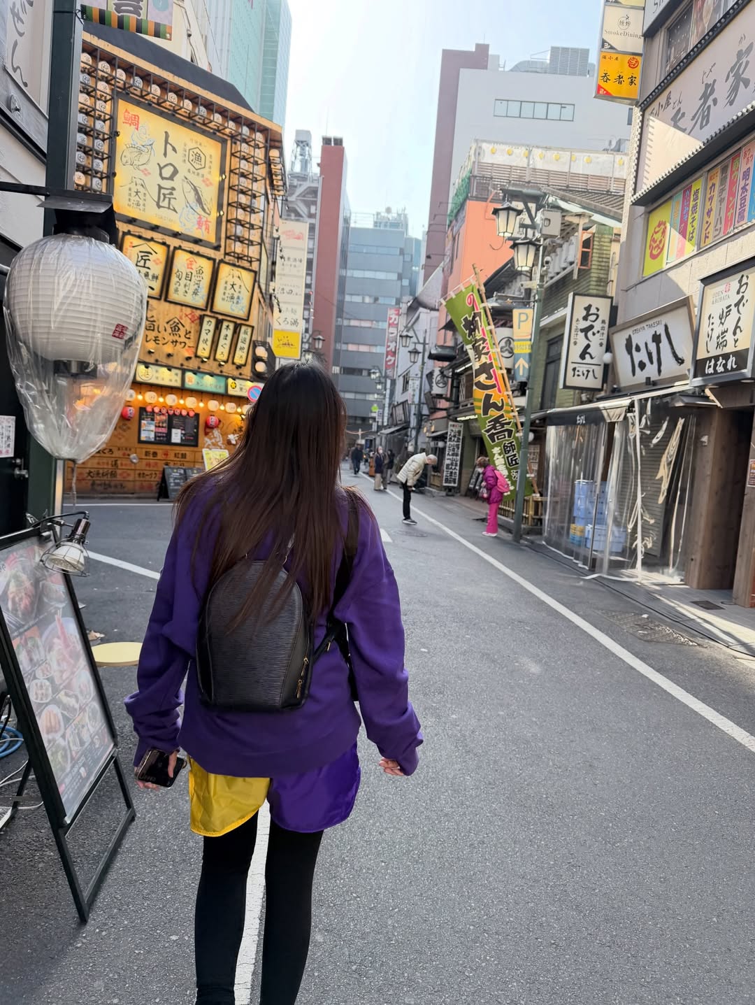 เอม - สาธิดา ปิ่นสินชัย