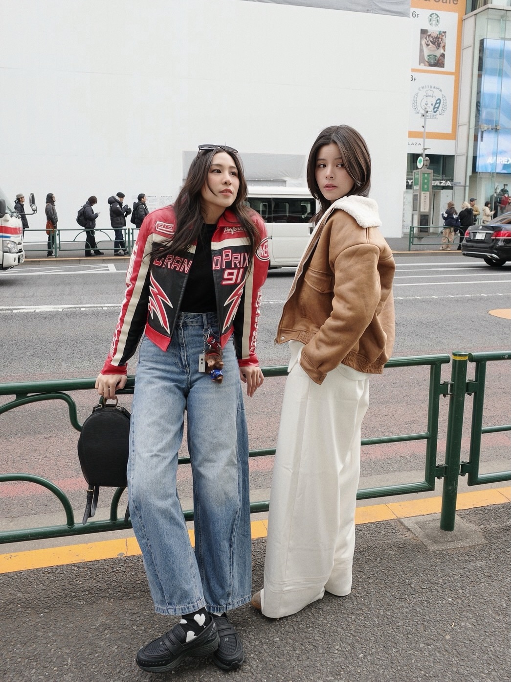 เอม - สาธิดา ปิ่นสินชัย