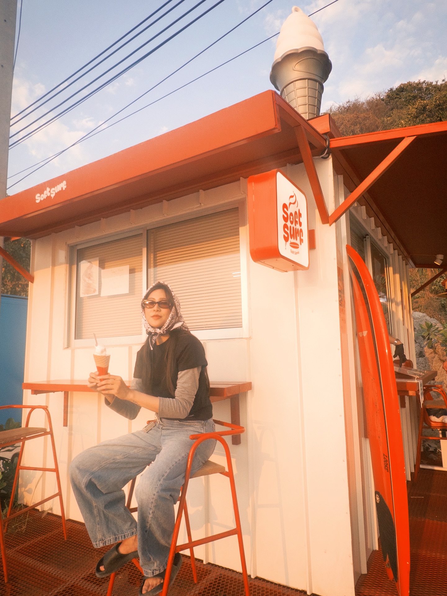 เอม - สาธิดา ปิ่นสินชัย