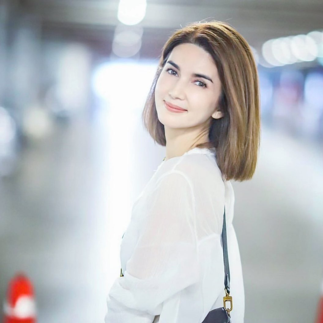 โบว์ - แวนดา สหวงษ์