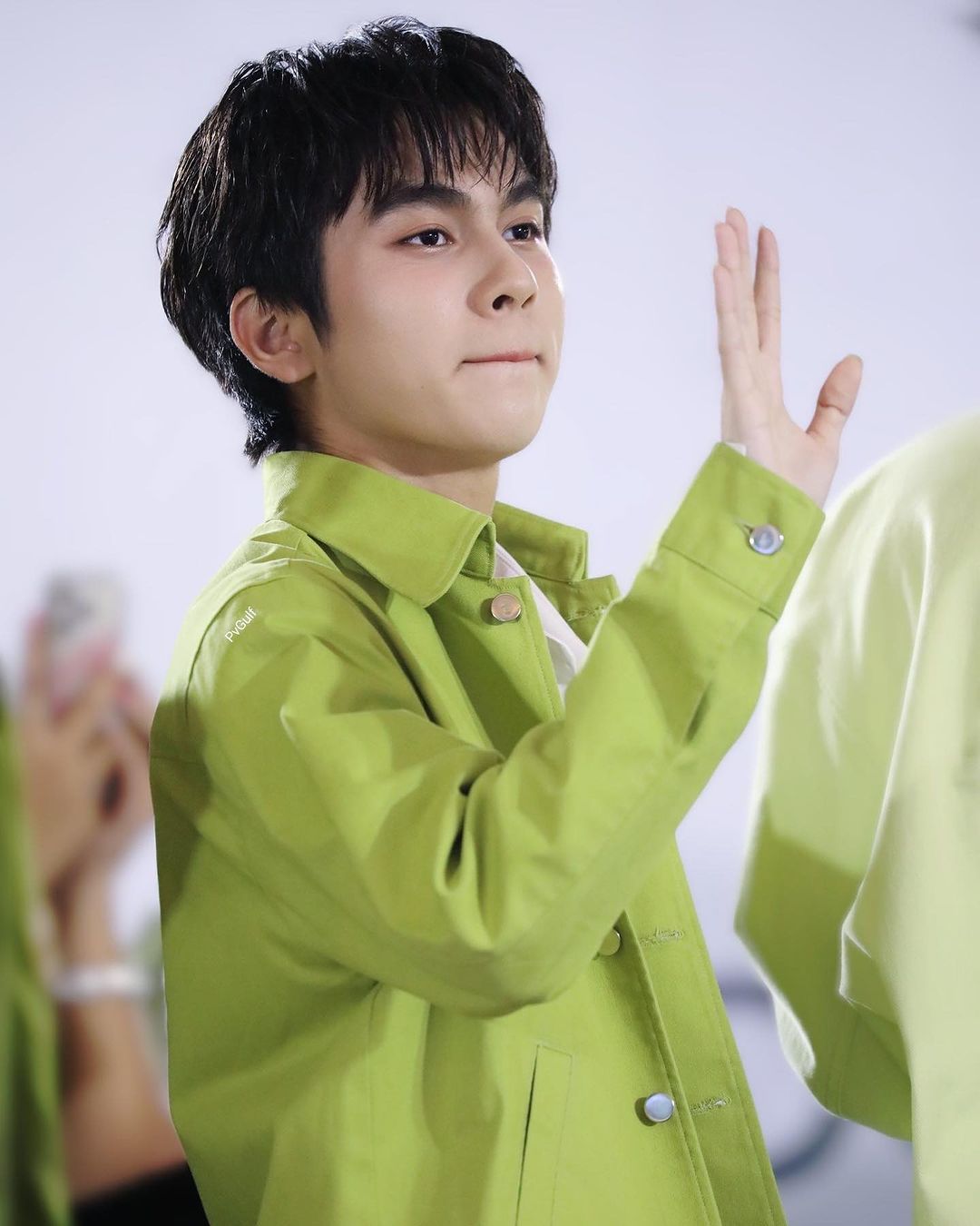 โบว์ - แวนดา สหวงษ์