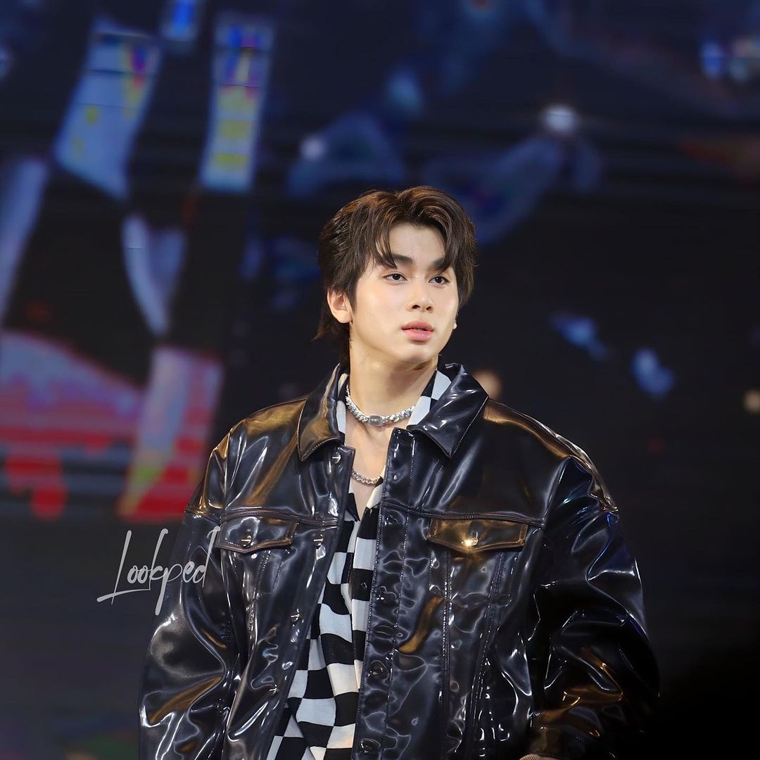 โบว์ - แวนดา สหวงษ์