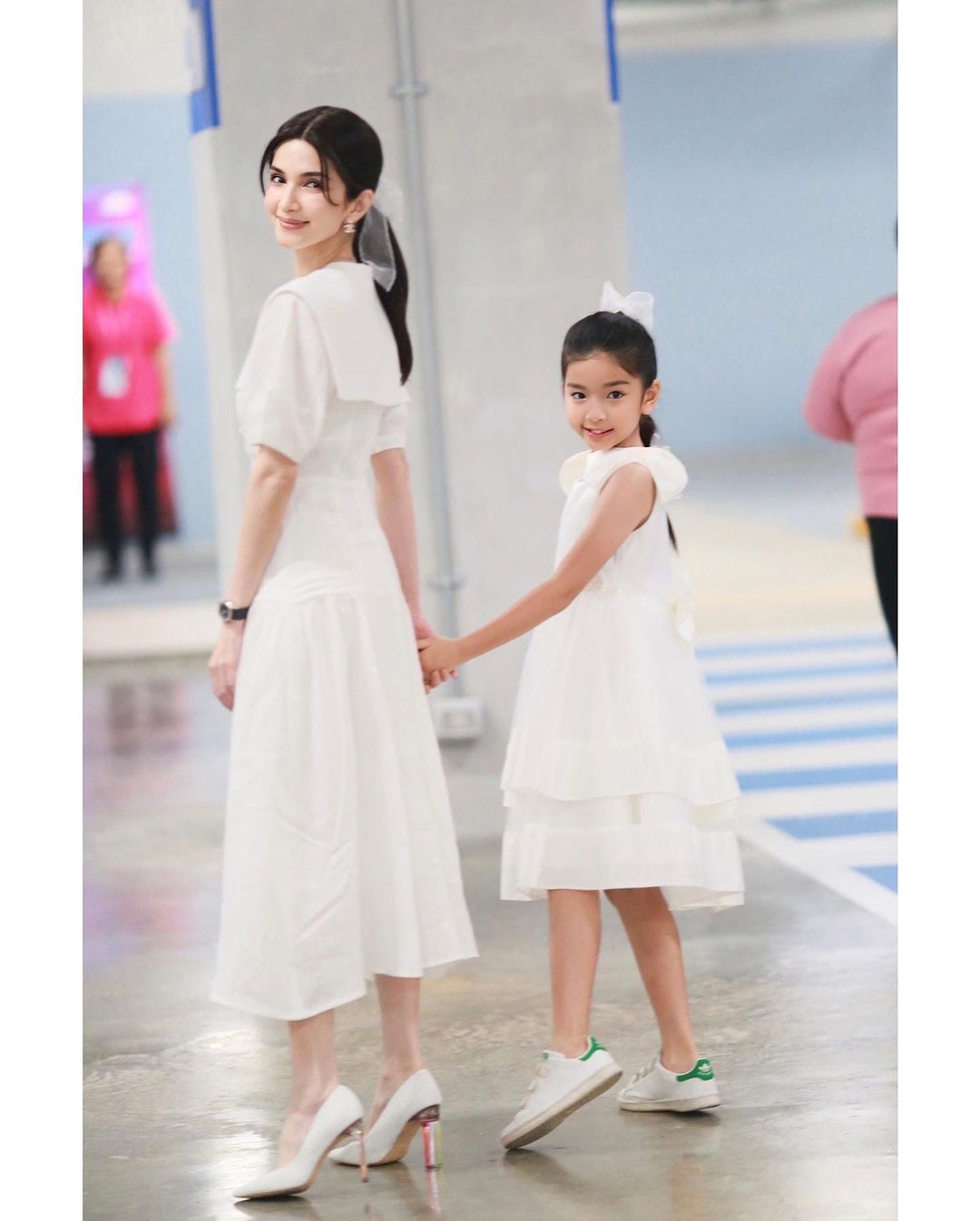 โบว์ - แวนดา สหวงษ์