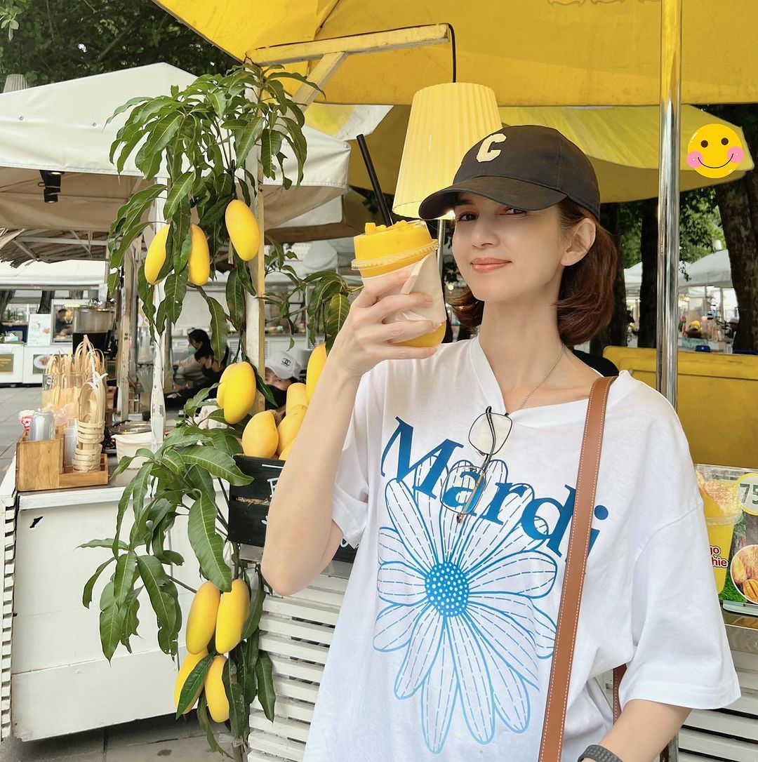 โบว์ - แวนดา สหวงษ์