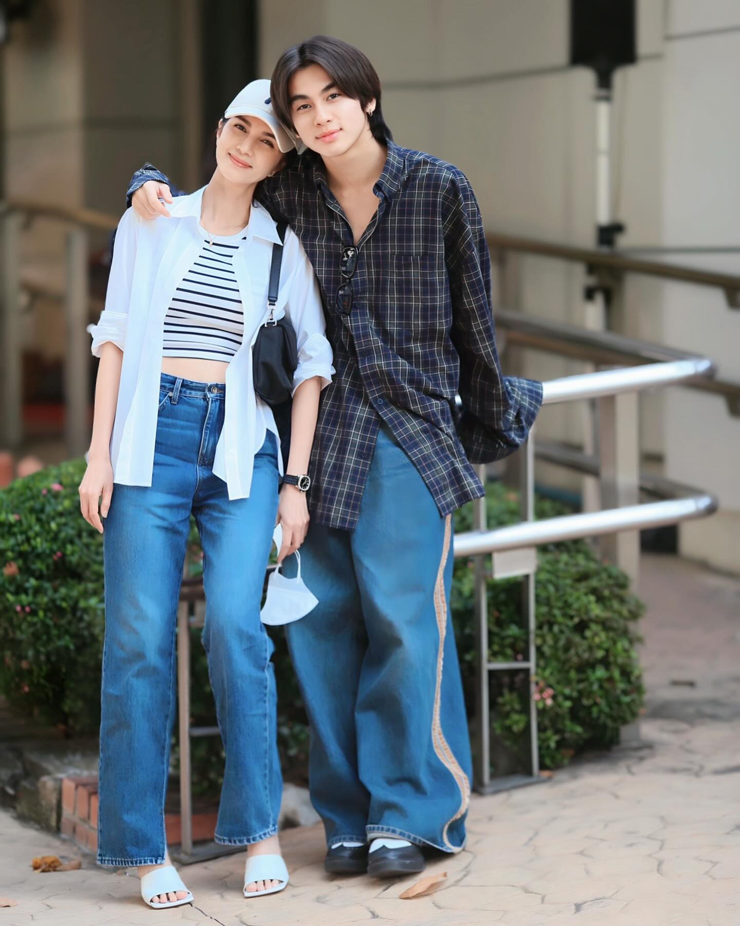 โบว์ - แวนดา สหวงษ์