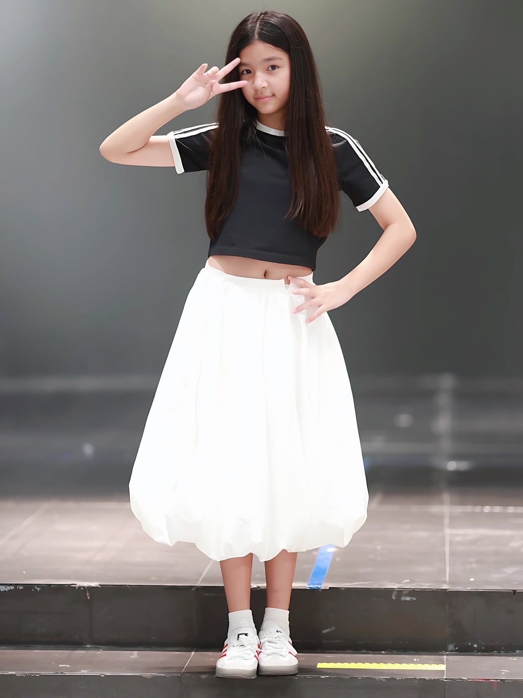 โบว์ - แวนดา สหวงษ์