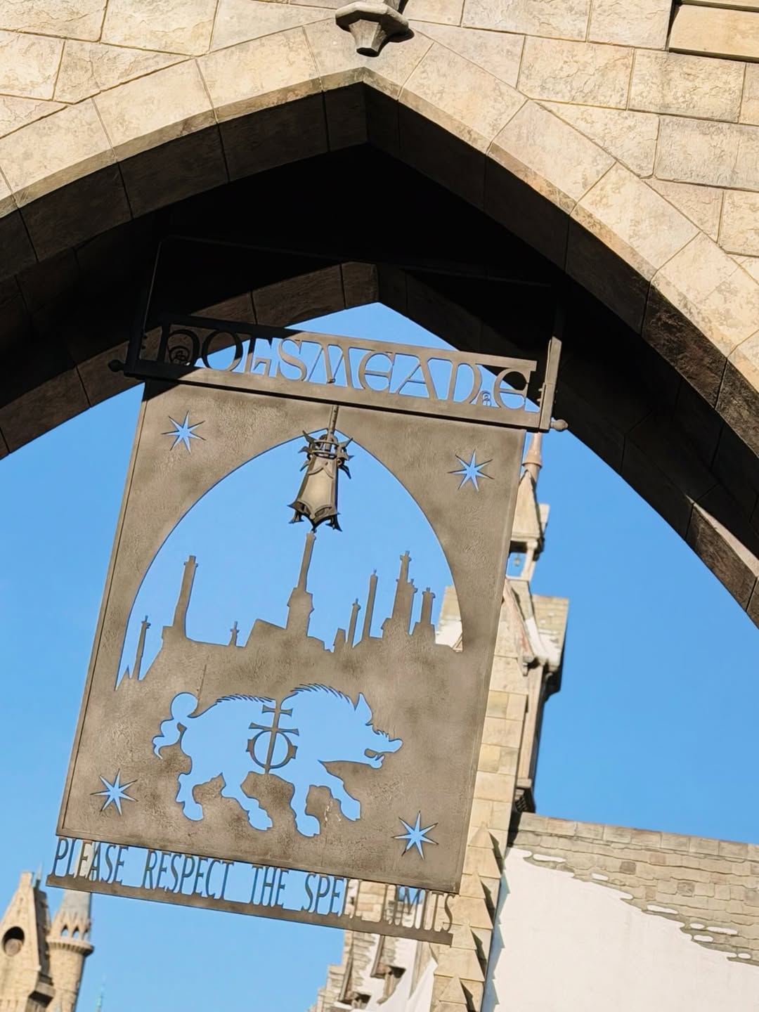 โบว์ - แวนดา สหวงษ์