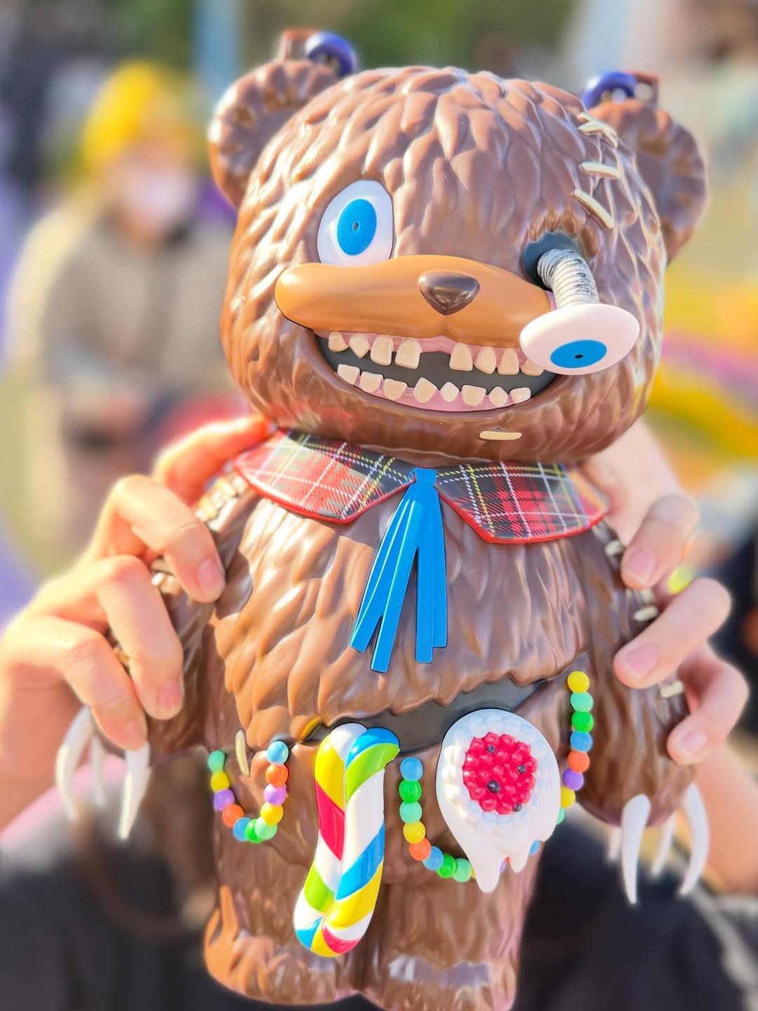 โบว์ - แวนดา สหวงษ์