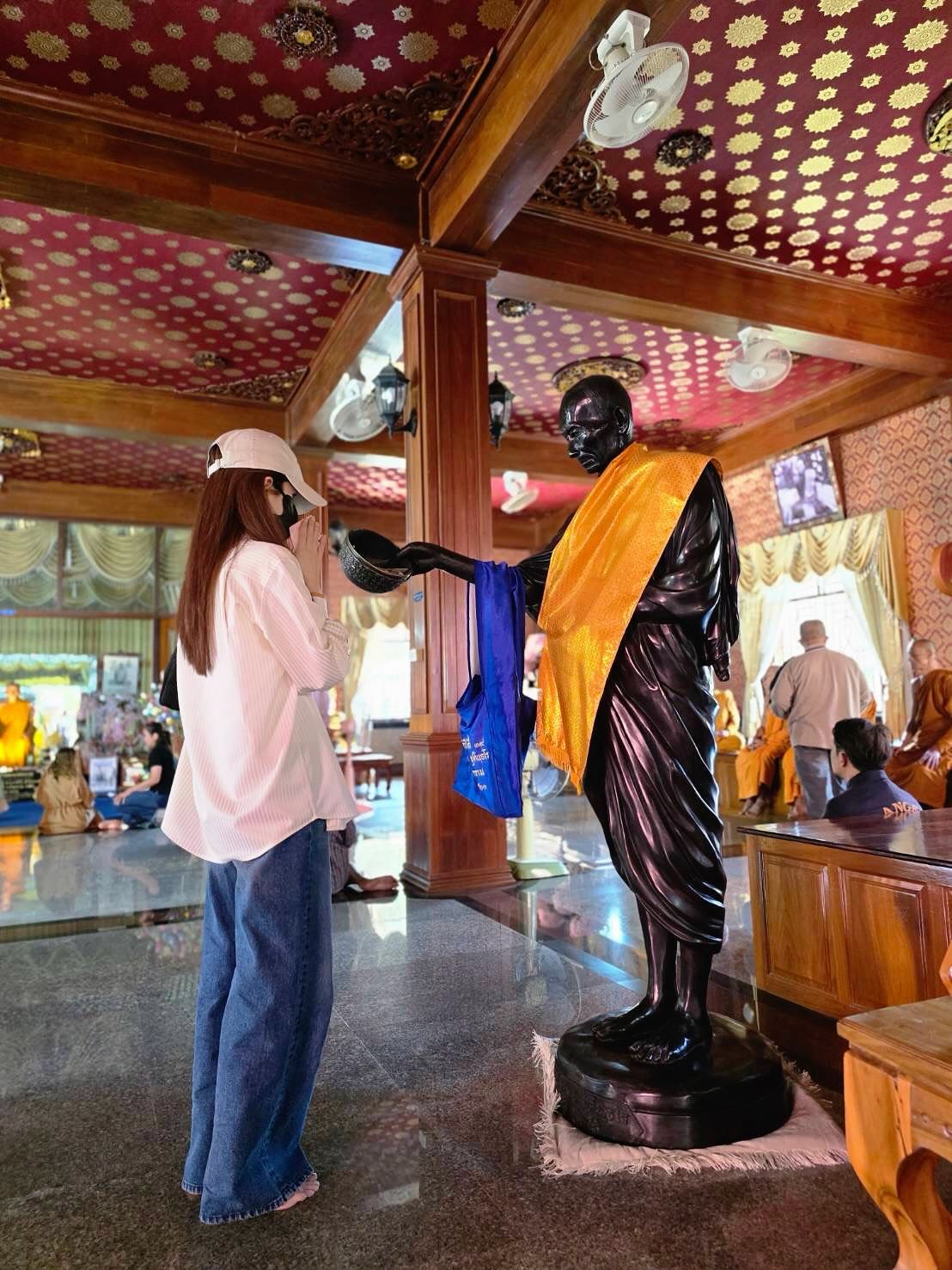 โบว์ - แวนดา สหวงษ์