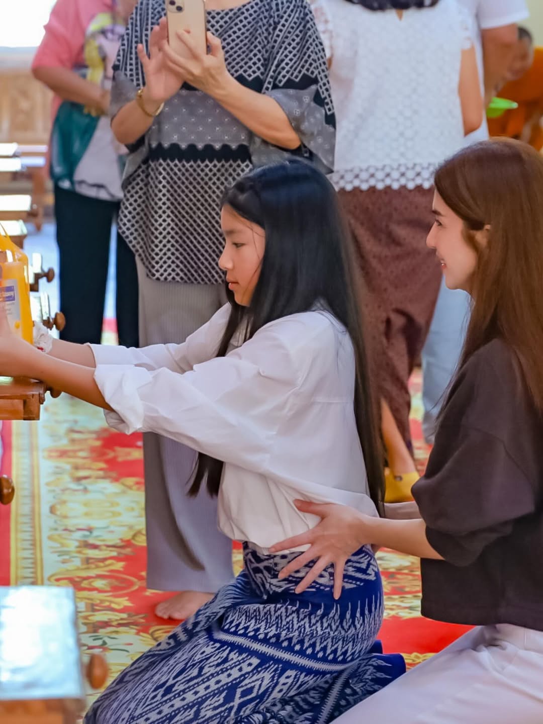 โบว์ - แวนดา สหวงษ์