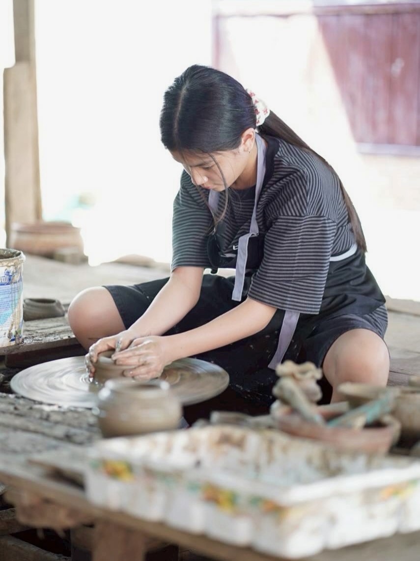 โบว์ - แวนดา สหวงษ์