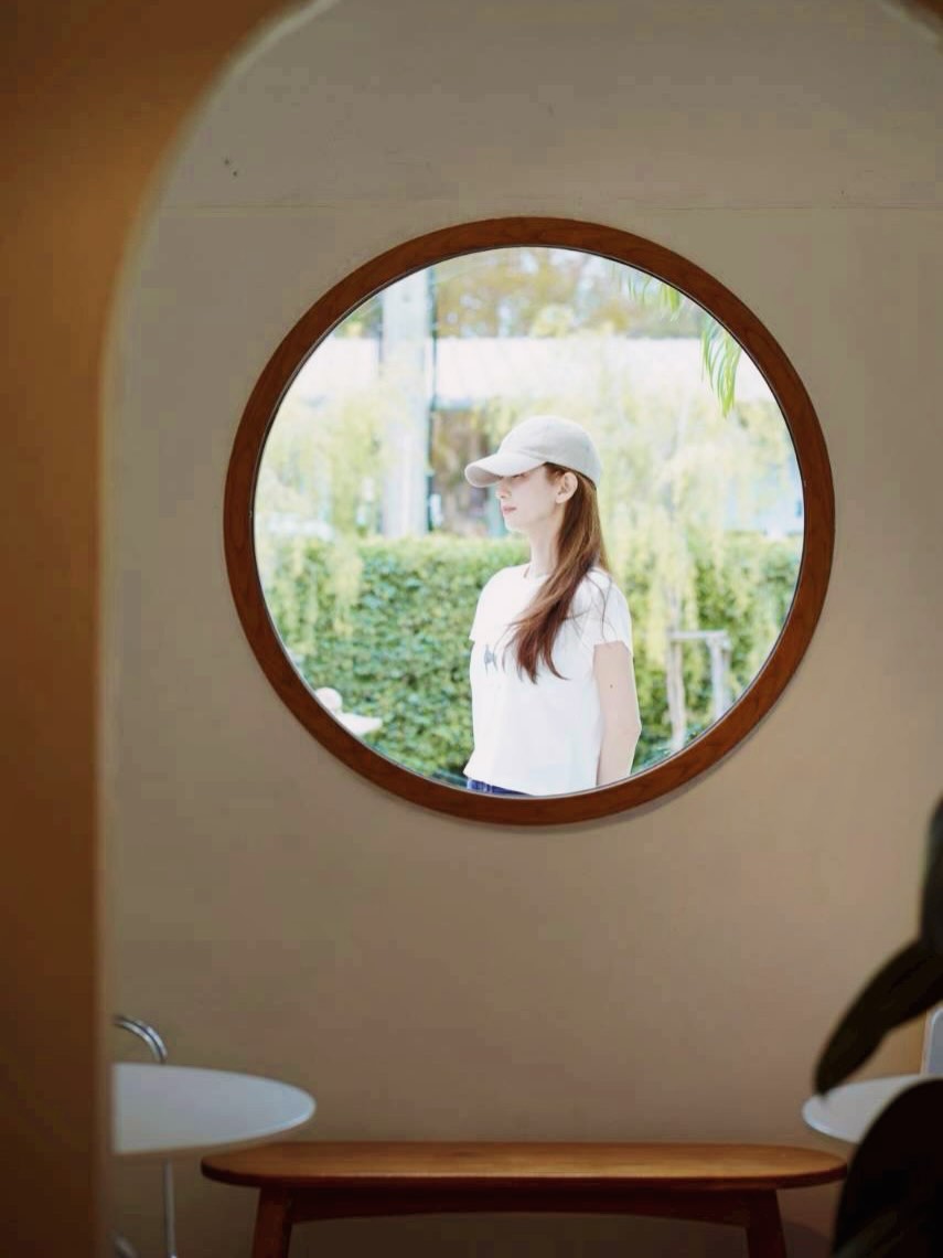 โบว์ - แวนดา สหวงษ์