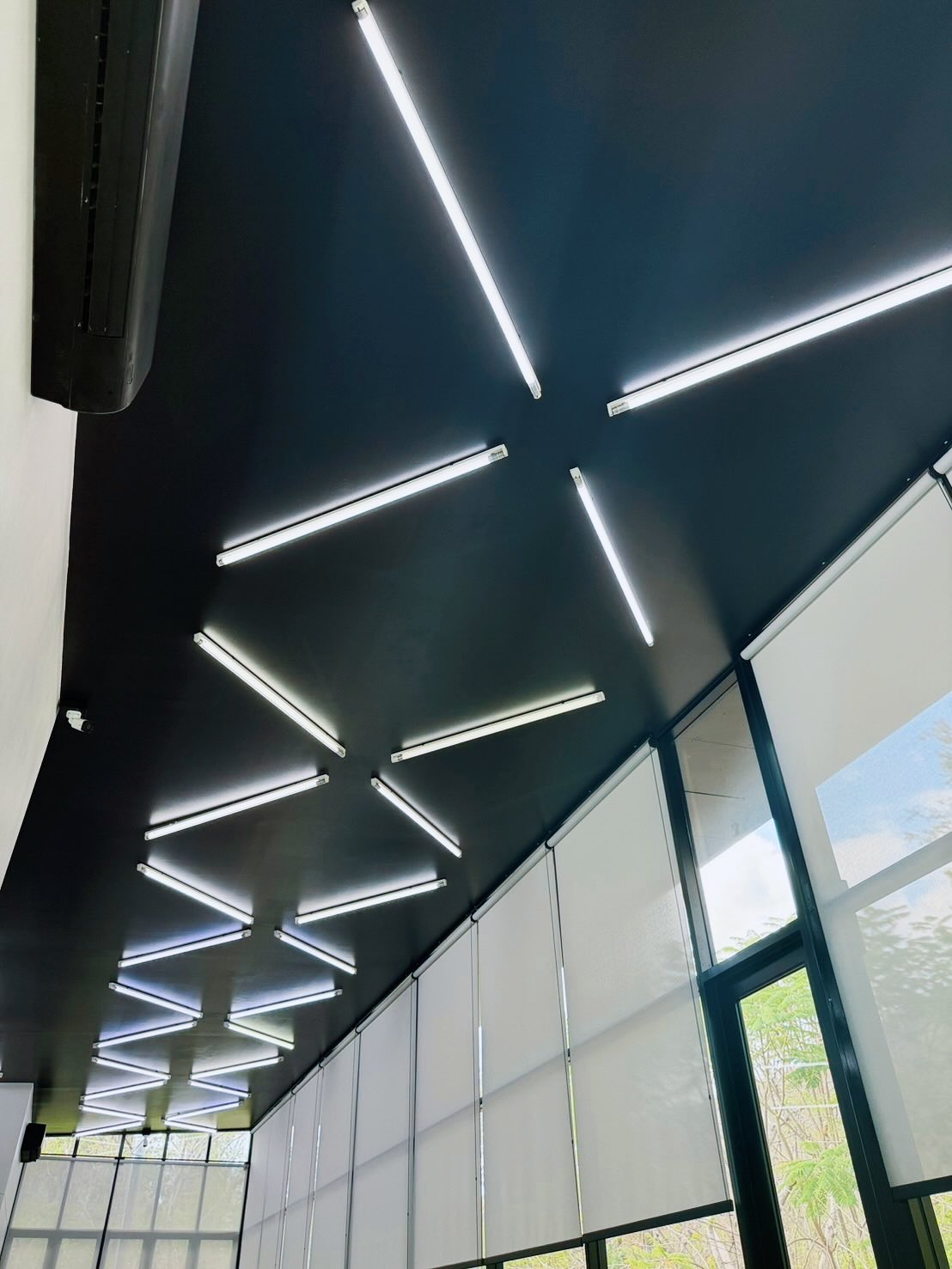 โบว์ - แวนดา สหวงษ์