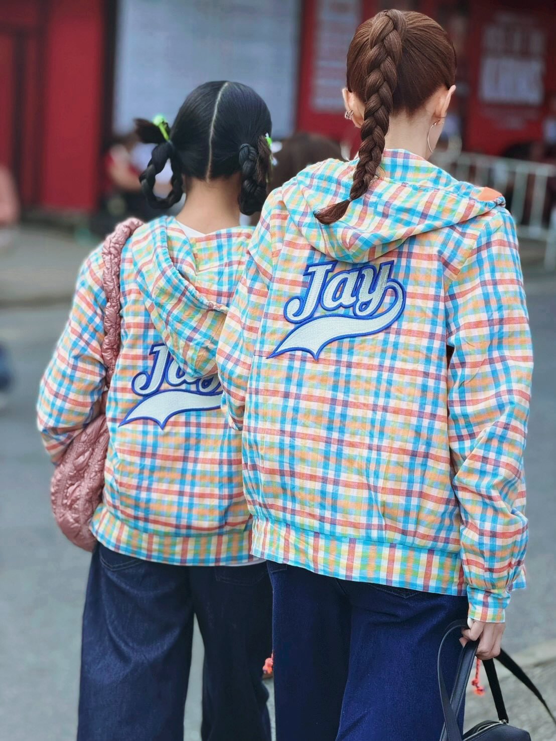 โบว์ - แวนดา สหวงษ์