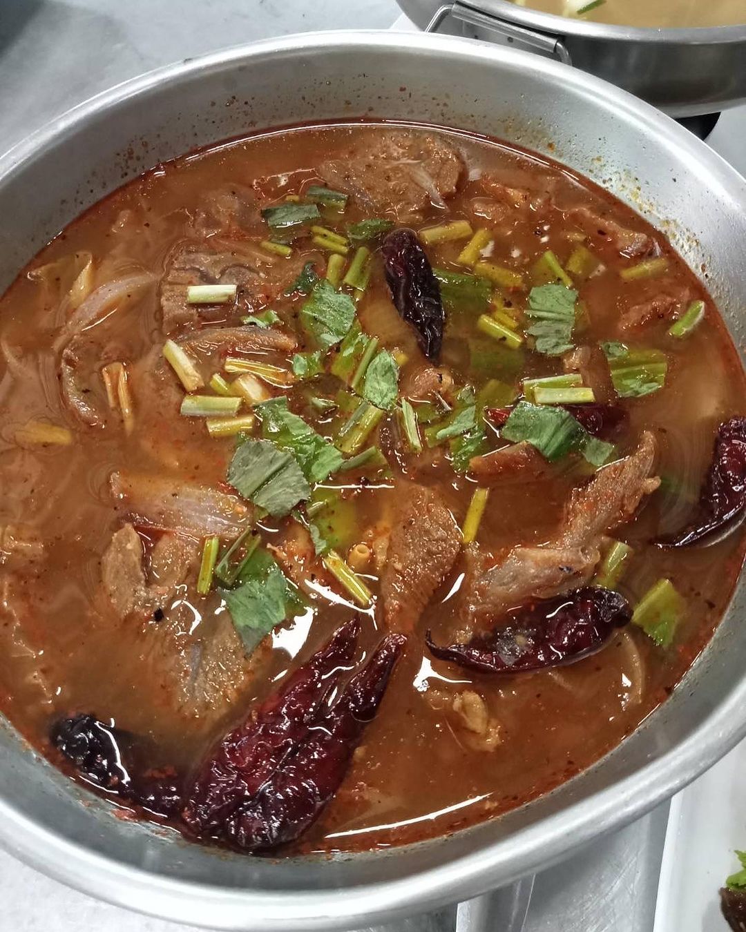 เติ้ล - ธนพล นิ่มทัยสุข
